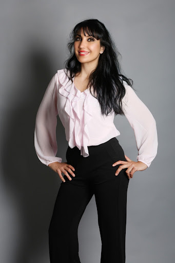 Dott.ssa Stefania Barsotti nel suo studio